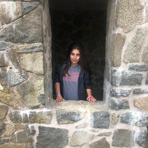 Meet your Posher, Gemma